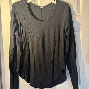 Lululemon Women's Charcoal Long Sleeve Top